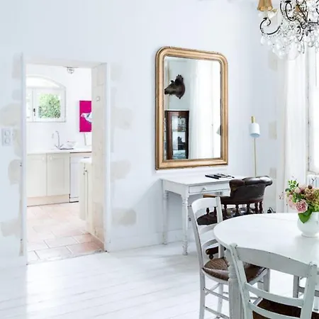 Saint-martin-de-re Sleeps 4 * Saint-Martin-de-Ré